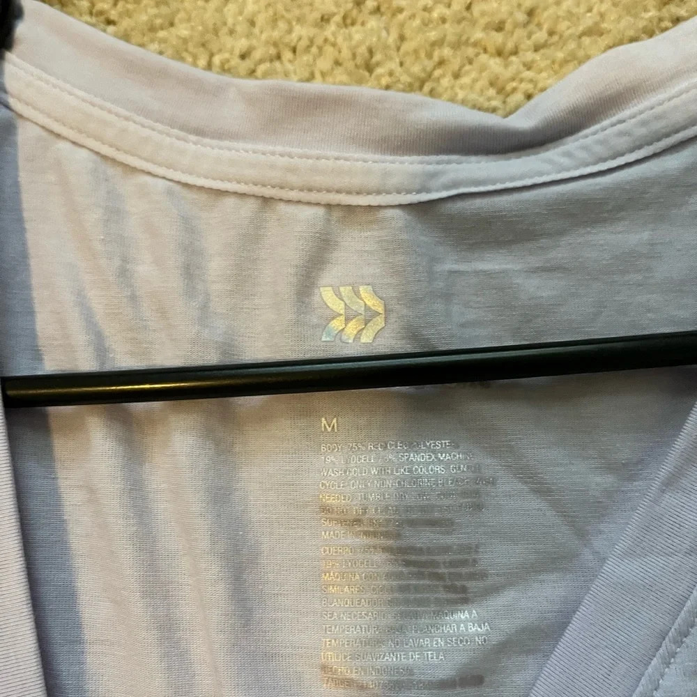 All in Motion Boxy Top with Tie Back - Picture 3 of 8